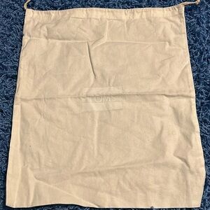 New! Tom’s Dust Bag